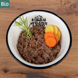 WILDES LAND DOG BIO Rind – bio wołowina z marchewką i cukinią (125g)